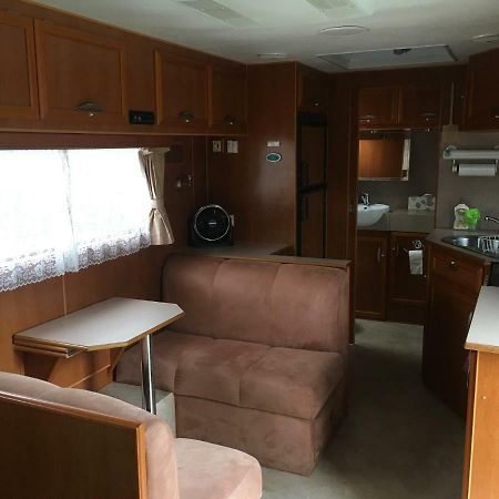 Comfortable Caravan Cooktown Exterior photo